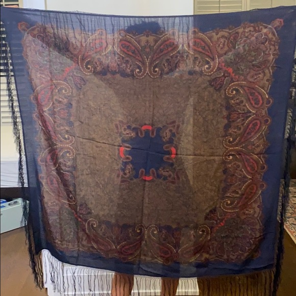 Traditional Middle Eastern Scarf - Picture 3 of 3